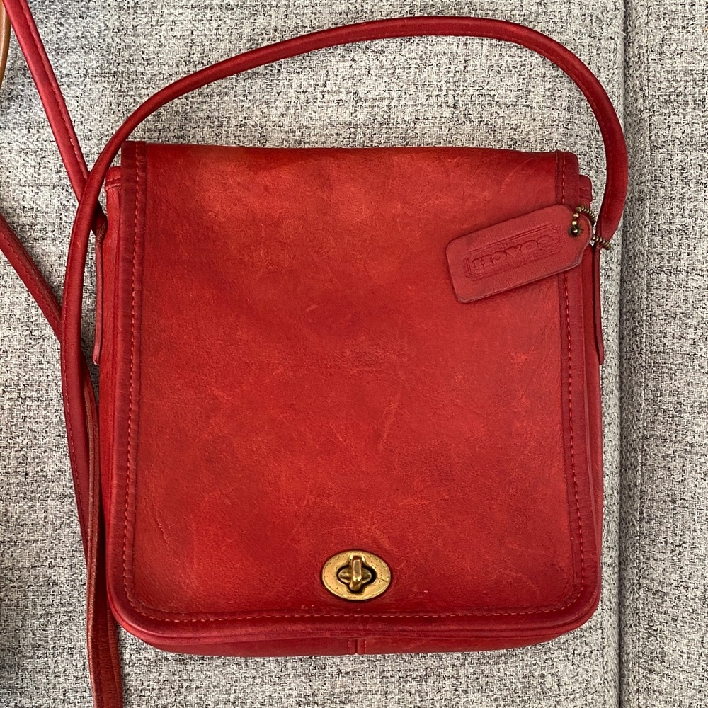 Vintage Coach Compact Pouch 9620 (X-posted, pending)